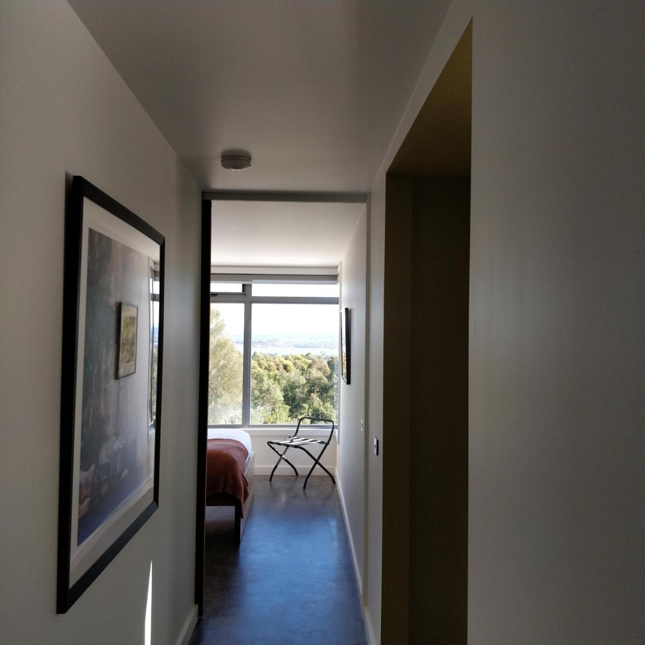 Aplite House Coles Bay